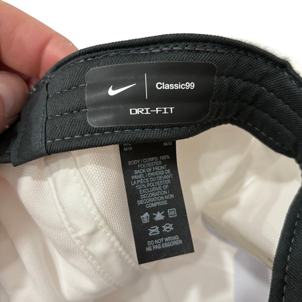 NWT‎ Nike Golf White Black Swoosh FlexFit Fitted Hat Cap Classic99 Dri-Fit M/L - Picture 6 of 6